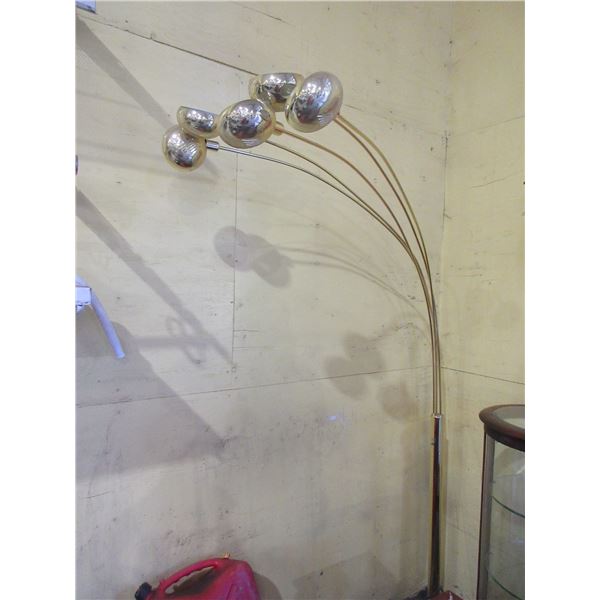 BRASS SPIDER LAMP