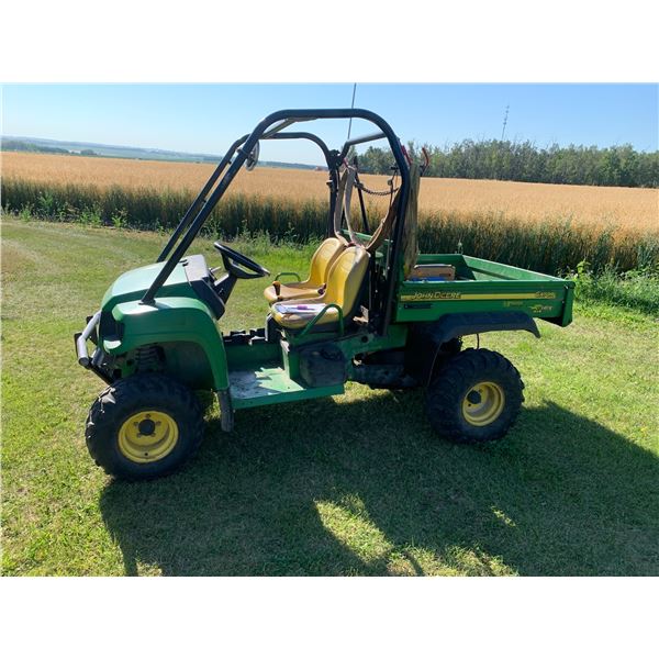 JOHN DEERE GATOR HPX 4X4