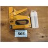 Image 2 : BOSTICH STAPLER & STAPLES