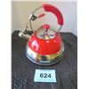 Image 4 : RED 2.5 LITRE KETTLE
