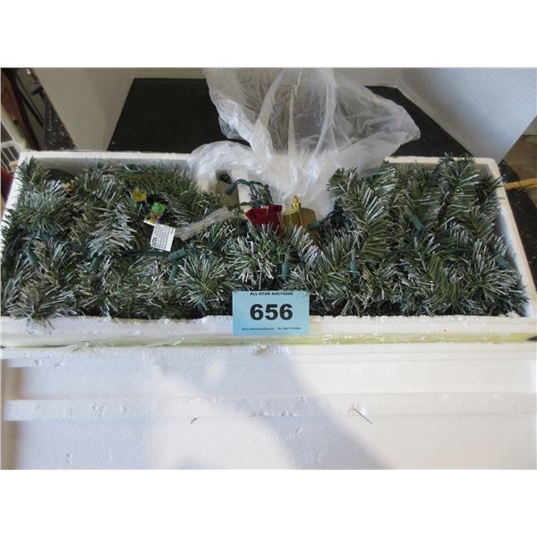 THE ILLUMINATED NATIVITY GARLAND & CERTIFICATE