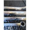 Image 3 : 4 - STANDARD WRENCHES