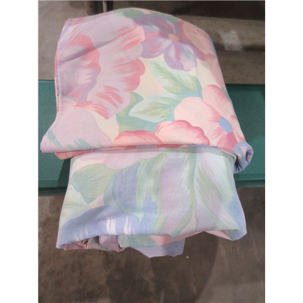 DOUBLE SHEET SET (FLAT, FITTED & 2 PILLOW CASES)