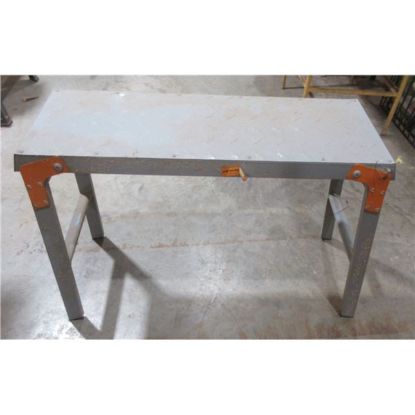 FOLDING BENCH/SAW HORSE (METAL) (APPROX. 30"L X 11"W X 21"H)