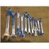 Image 1 : 12 ASSORTED STANDARD WRENCHES