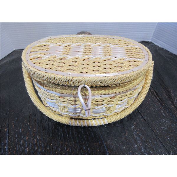 SEWING BASKET & CONTENTS