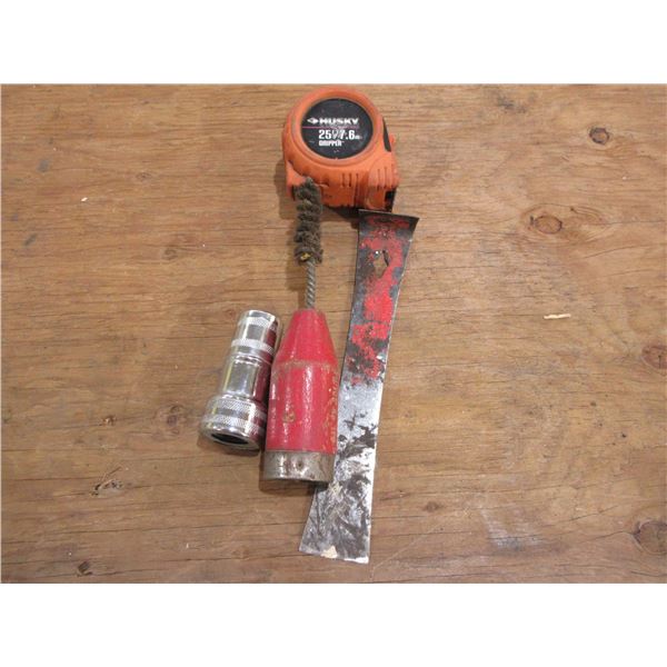 HUSKY 25' TAPE MEASURE, 2 BRUSHES, NAIL PULLER