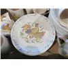 Image 2 : BOX C/W ROOSTER DISHWARE (CORELLE)