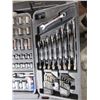 Image 2 : PERFORMANCE TOOL 125 PIECE TOOL SET IN CASE (MISSING 2 RATCHETS)