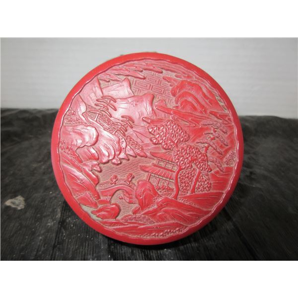 COLLECTABLE:  MUSIC BOXES OF THE WORLD "LOVE IS A MANY SPECTACULAR THING"