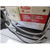 Image 2 : 4 AMP 6/12VOLT BATTERY CHARGER