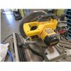 Image 2 : DEWALT DW703 COMPOUND 10" MITRE SAW