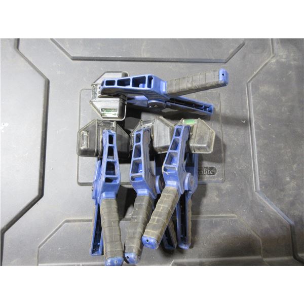 4 - LEVEL CLAMPS