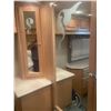 Image 31 : LOCATED IN SLAVE LAKE:  2002 MONACO EXECUTIVE 45' MOTORHOME