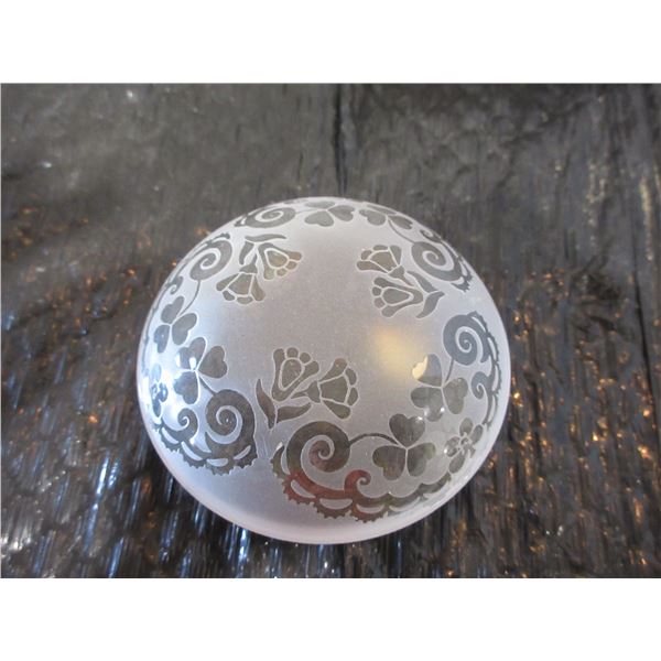 COLLECTABLE:  MUSIC BOXES OF THE WORLD - IRELAND "DANNY BOY"