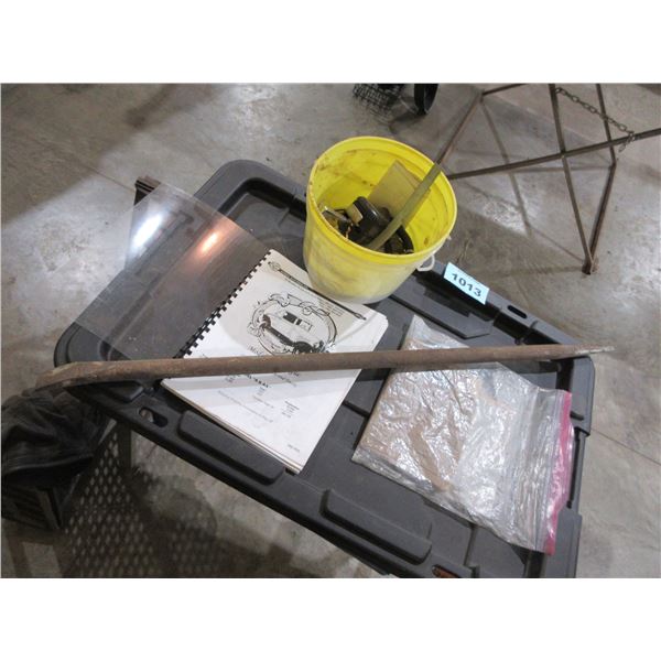 MODEL A PARTS CATALOGUE; MODEL A INSTRUCTION BOOK/ MODEL A PARTS (SIGNAL LIGHT INDICATOR, ETC)