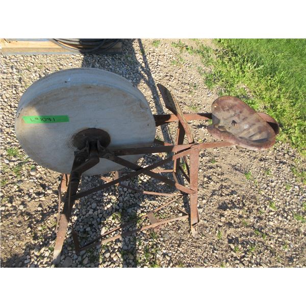 VINTAGE:  PEDAL SHARPENING STONE