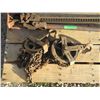 Image 2 : 3 TON CHAIN HOIST, JACKALL & APPROX. 6 CLEVICES