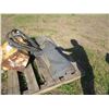 Image 6 : SKID STEER PLATE; AUGER GEAR BOX