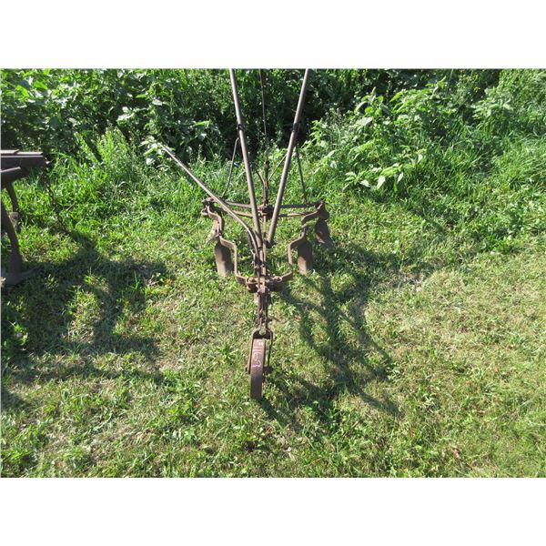 COLLECTABLE:  6 BOTTOM HORSE DRAWN CULTIVATOR