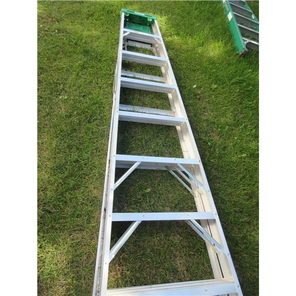 WERNER 8' ALUMINUM STEP LADDER