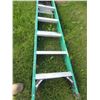 Image 2 : LOUISVILLE 6' ALUMINUM/FIBREGLASS STEP LADDER