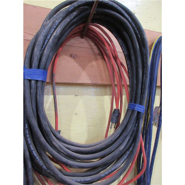 HEAVY DUTY EXTENSION CORD (APPROX 100') & ORANGE EXTENSION CORD (APPROX. 20')