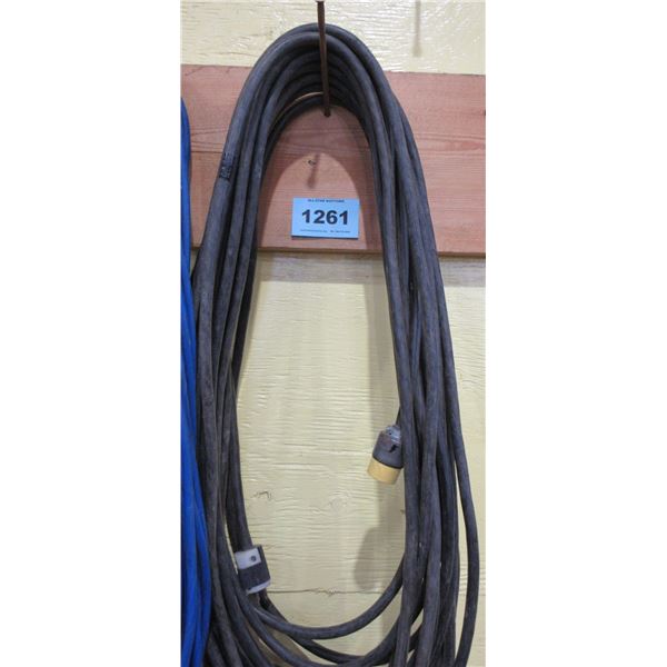BLACK HEAVY DUTY EXTENSION CORD (APPROX. 100')
