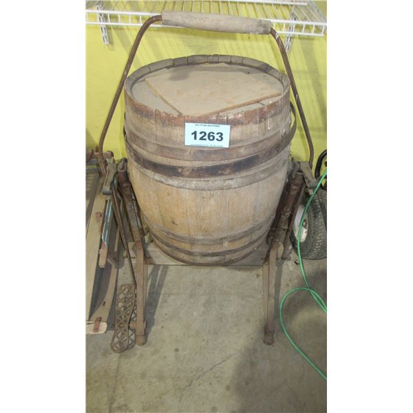ANTIQUE:  BARREL STYLE BUTTER CHURN
