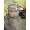 Image 3 : ANTIQUE:  BARREL STYLE BUTTER CHURN