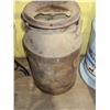 Image 2 : ANTIQUE:  CREAM CAN & LID