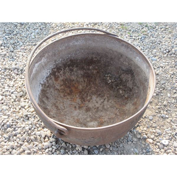 CAST IRON FEED COOKER
