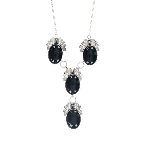 Vintage Navajo Sterling Onyx Pendant Necklace