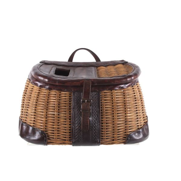 George Lawrence Co. Number 14 Fishing Creel