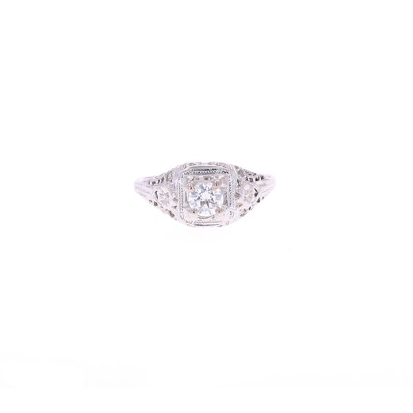 Elegant VS2 Diamond 18k White Gold Antique Ring