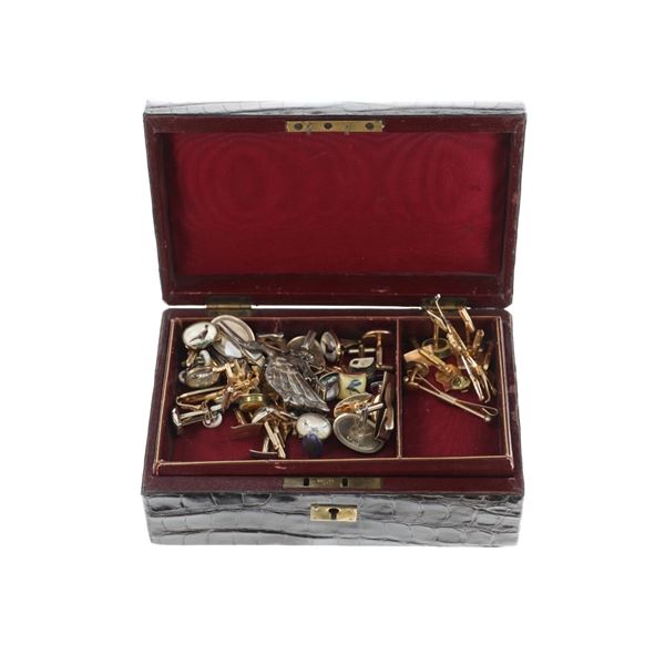 Men's Personal Familial Cufflink/Tie Clip Accents