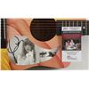 Image 2 : TAYLOR SWIFT SIGNED GUITAR JSA COA