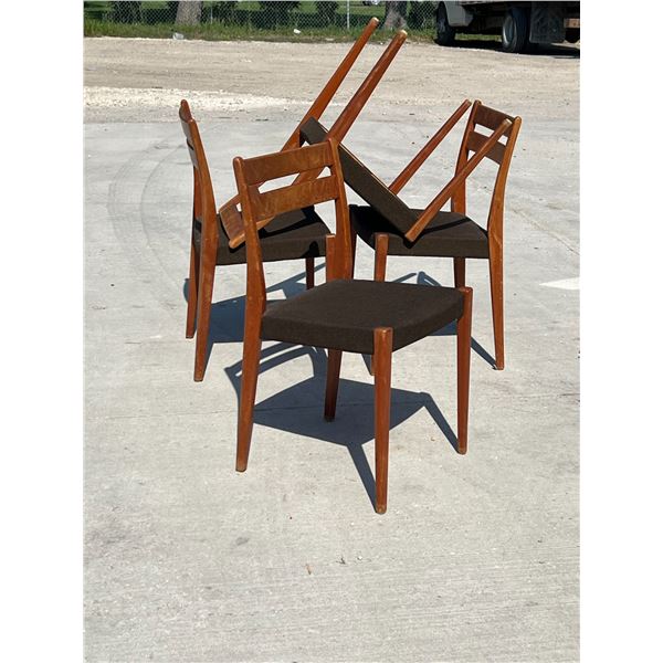 Winnipeg Mid Century Teak Dining Chairs by Westnofa - Set of 4 - see all photos