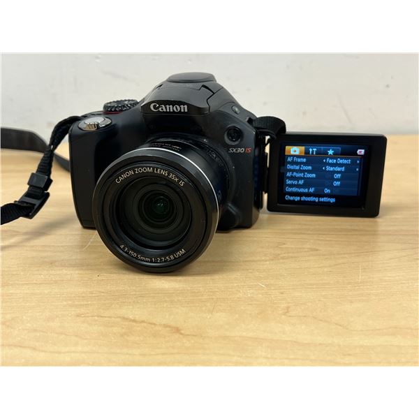 Canon Power Shot SX30 IS Digital Camera HD 35X Optical Zoom w/ battery and charger