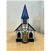 Image 3 : Nice Stained Glass Table Lamp - Works but needs new bulb - Approx: 7 x 5.5 & 9.75"T