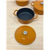 Image 2 : 4 Mini Cast Iron Enameled Dutch Ovens 4.75"