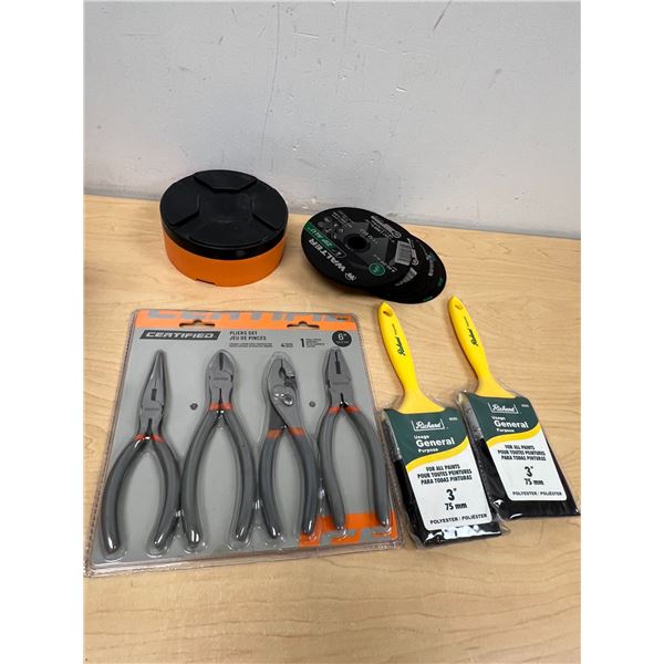 New Tools Lot - Aluminum Cut-Off Wheels / Pliers / Paint Brushes