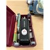 Image 7 : Singer Professional Sewing Machine 10UJ13 with Accessories - see all photos, not tested