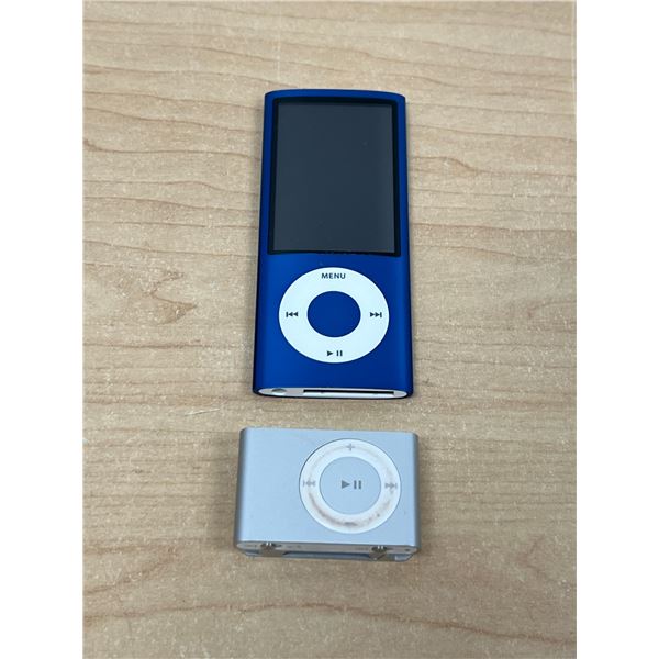 2 Apple iPods iPod - not tested, see all photos