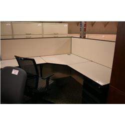 One Lot Of 18 Tecno Corner Workstations