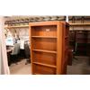 Image 1 : Oak 6' Bookshelf