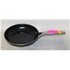 Image 1 : BLUE DIAMOND COOKWARE 8" FRYING SKILLET