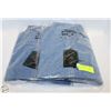 Image 1 : #3193- 2-NEW MEN’S SHIRTS DENIM SIZE MEDIUM