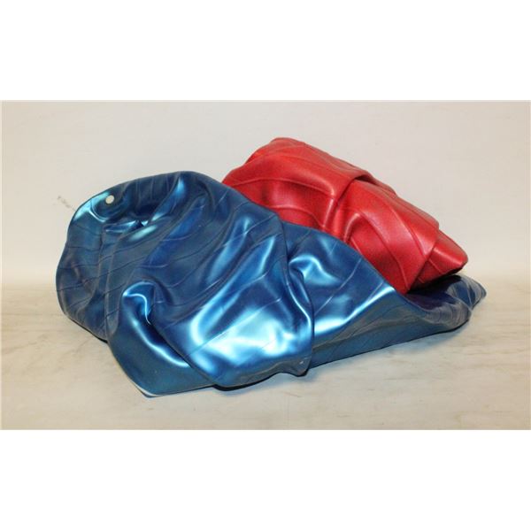 2 EXERCISE BALLS