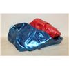 Image 1 : 2 EXERCISE BALLS
